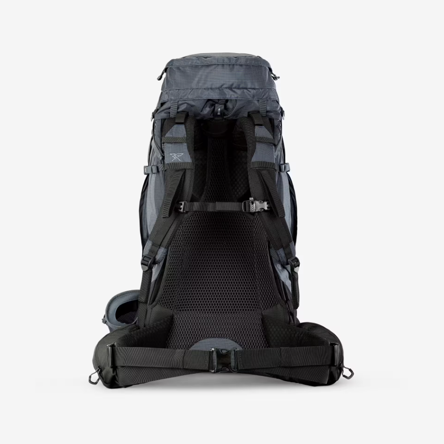 Decathlon MT500 Air 50+10L backpack back panel and straps