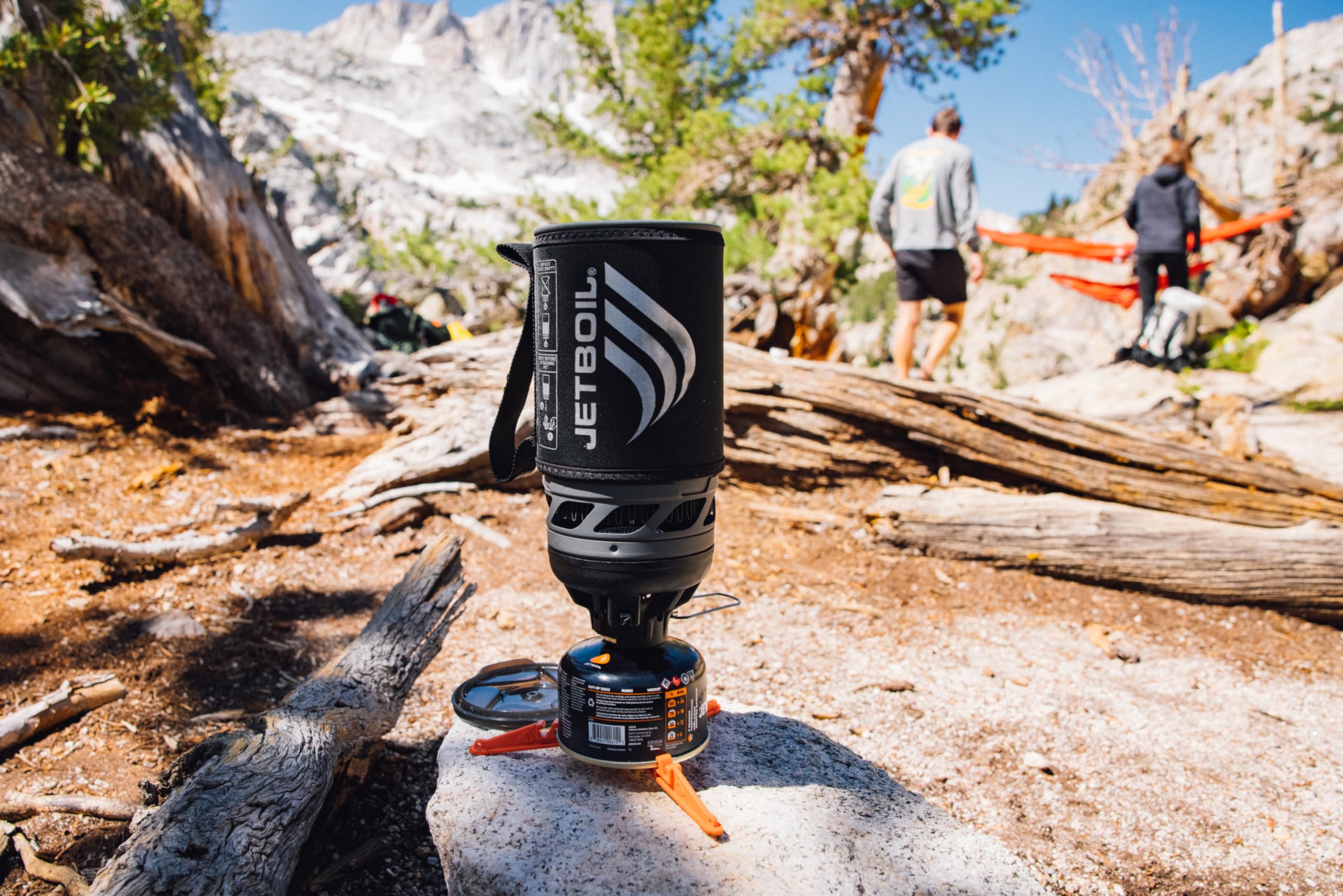 Jetboil Flash integrated camping stove system